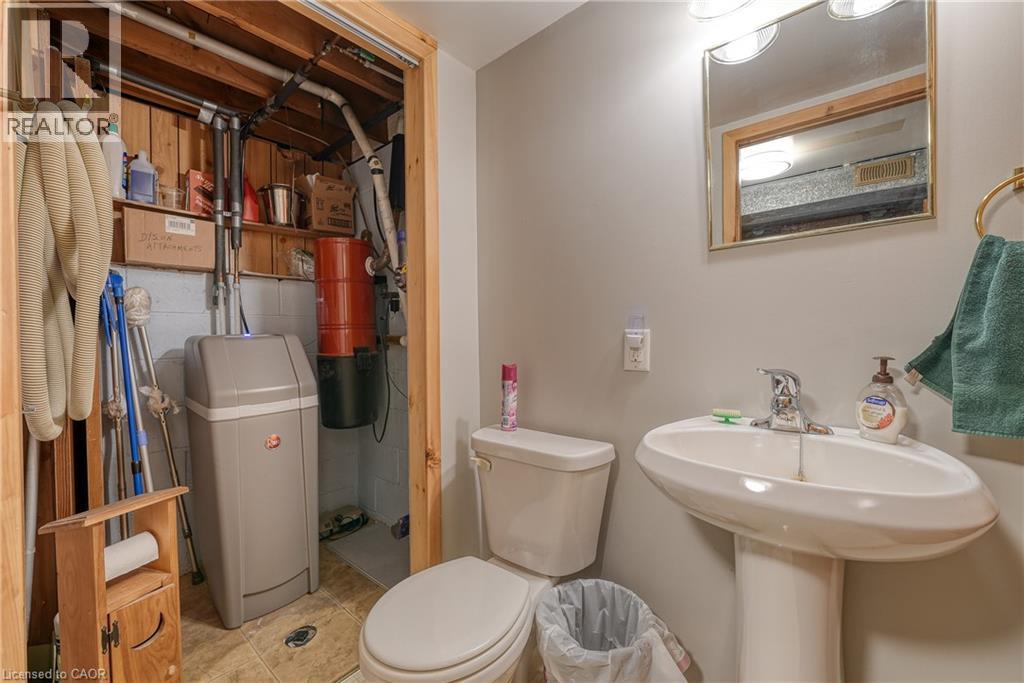 1061 Elora Road, Woodstock, Ontario  N4S 5L9 - Photo 36 - 40784684