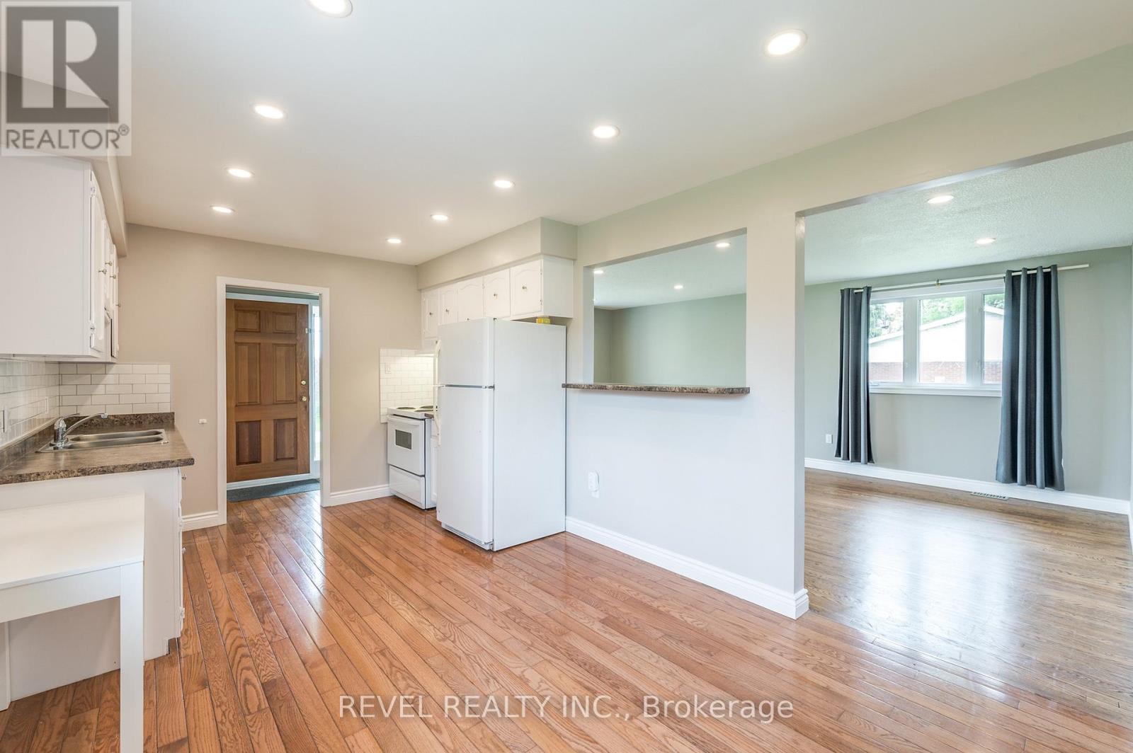 169 Victoria Drive, Kawartha Lakes, Ontario  K0M 1G0 - Photo 19 - X12561476