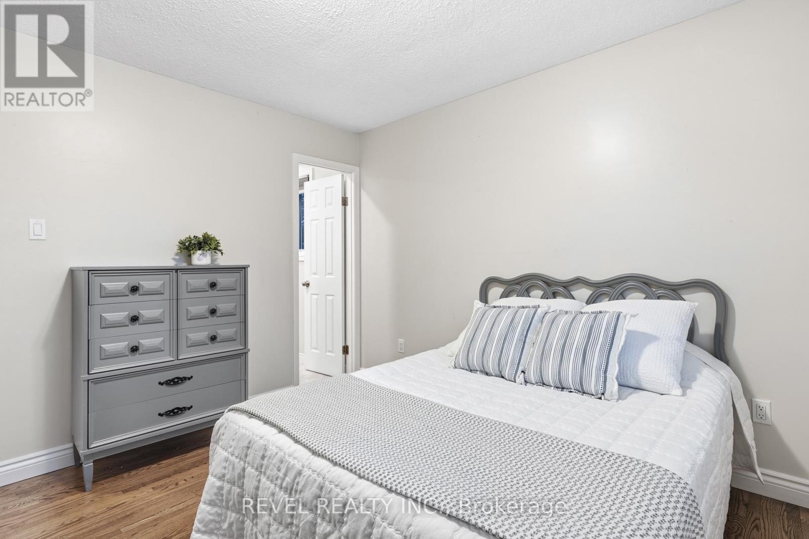 169 Victoria Drive, Kawartha Lakes, Ontario  K0M 1G0 - Photo 27 - X12561476