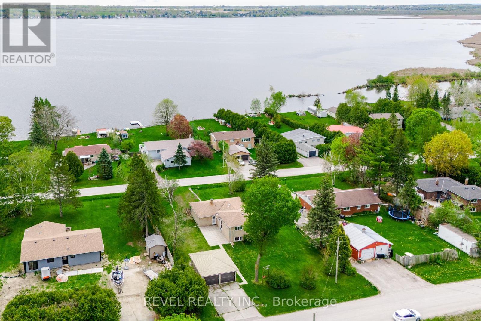169 Victoria Drive, Kawartha Lakes, Ontario  K0M 1G0 - Photo 3 - X12561476
