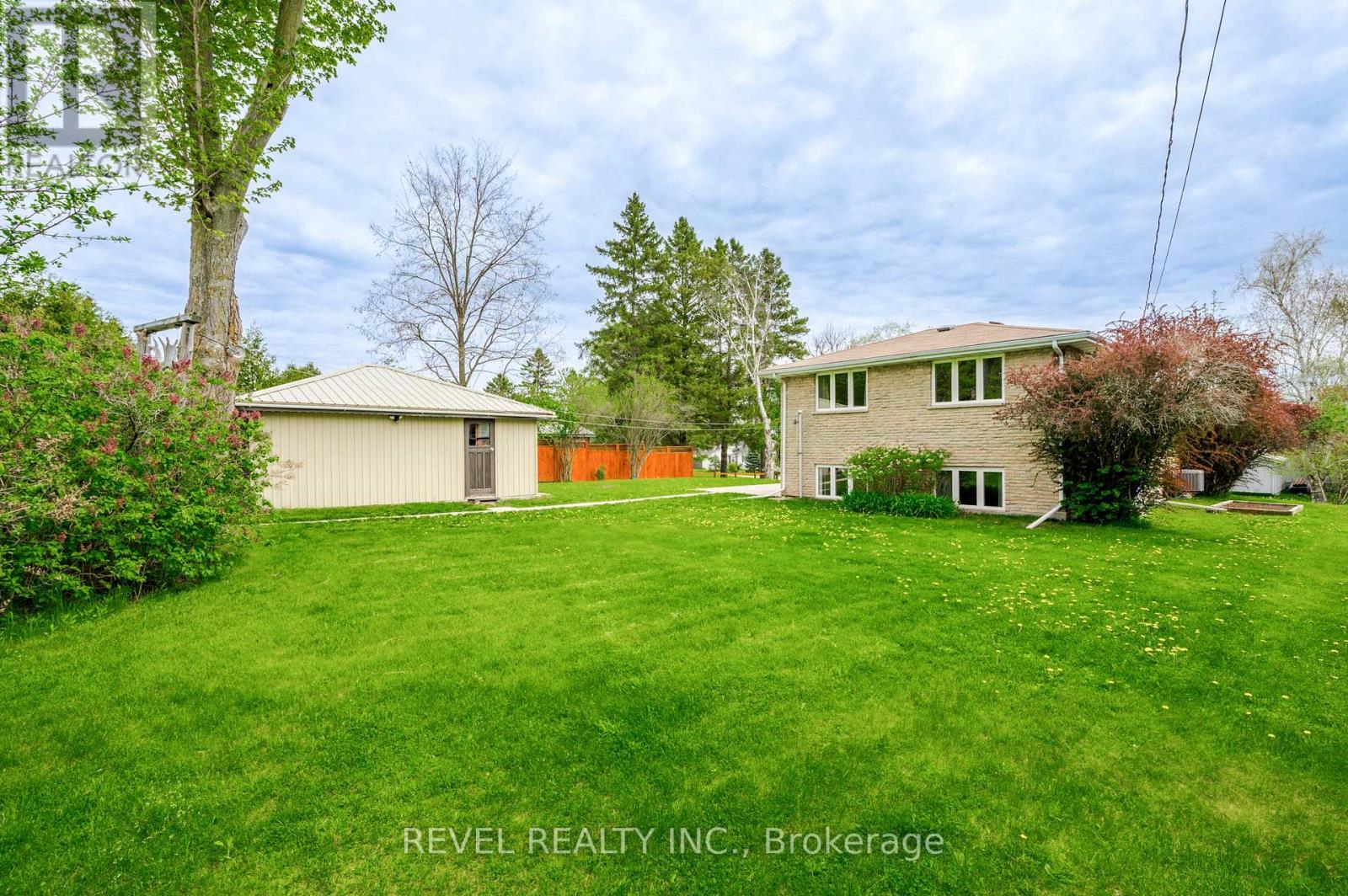 169 Victoria Drive, Kawartha Lakes, Ontario  K0M 1G0 - Photo 8 - X12561476