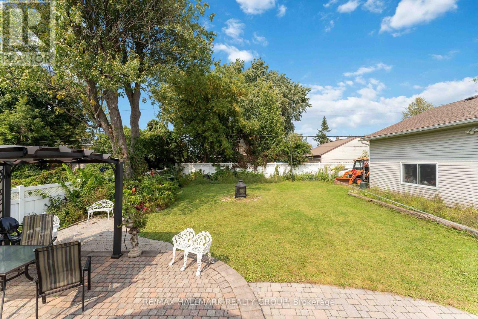 431 Blake Boulevard, Ottawa, Ontario  K1K 1A9 - Photo 30 - X12561512