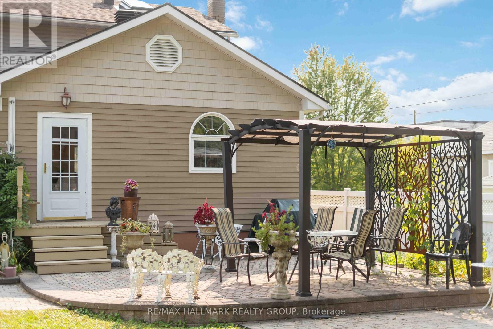 431 Blake Boulevard, Ottawa, Ontario  K1K 1A9 - Photo 34 - X12561512