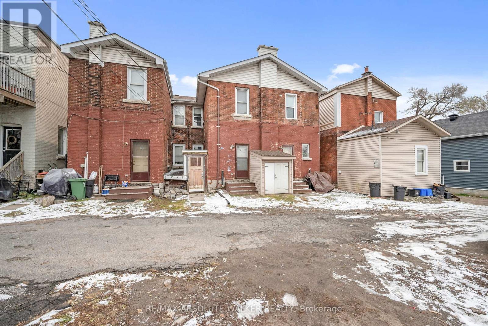 21 Raymond Street, Ottawa, Ontario  K1R 7A1 - Photo 5 - X12561544