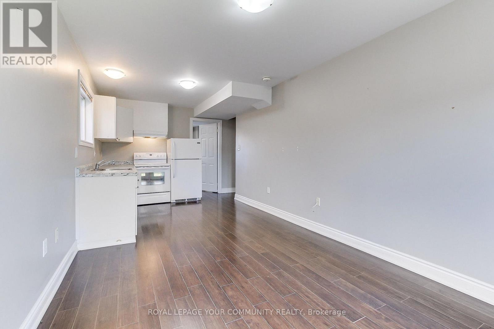 72 Ambler Bay, Barrie, Ontario  L4M 7A6 - Photo 9 - S12480282