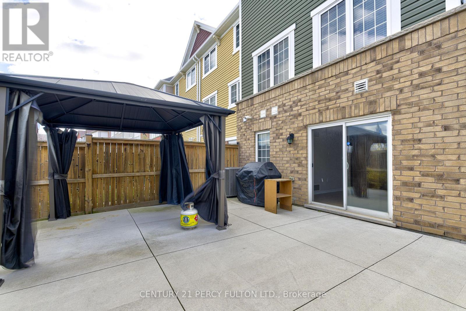 39 Vanhorne Close, Brampton, Ontario L7A 0X8 - Photo 39 - W12560456
