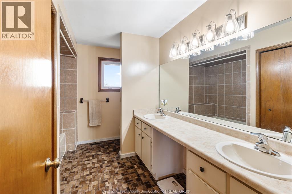 3800 North Townline Road, Lasalle, Ontario N9V 2Y9 - Photo 24 - 25029206