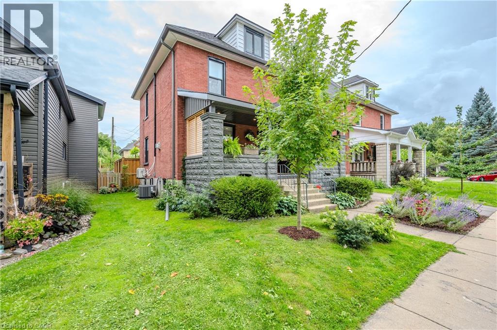 69 Stratford Street, Stratford, Ontario  N5A 2H7 - Photo 4 - 40789414