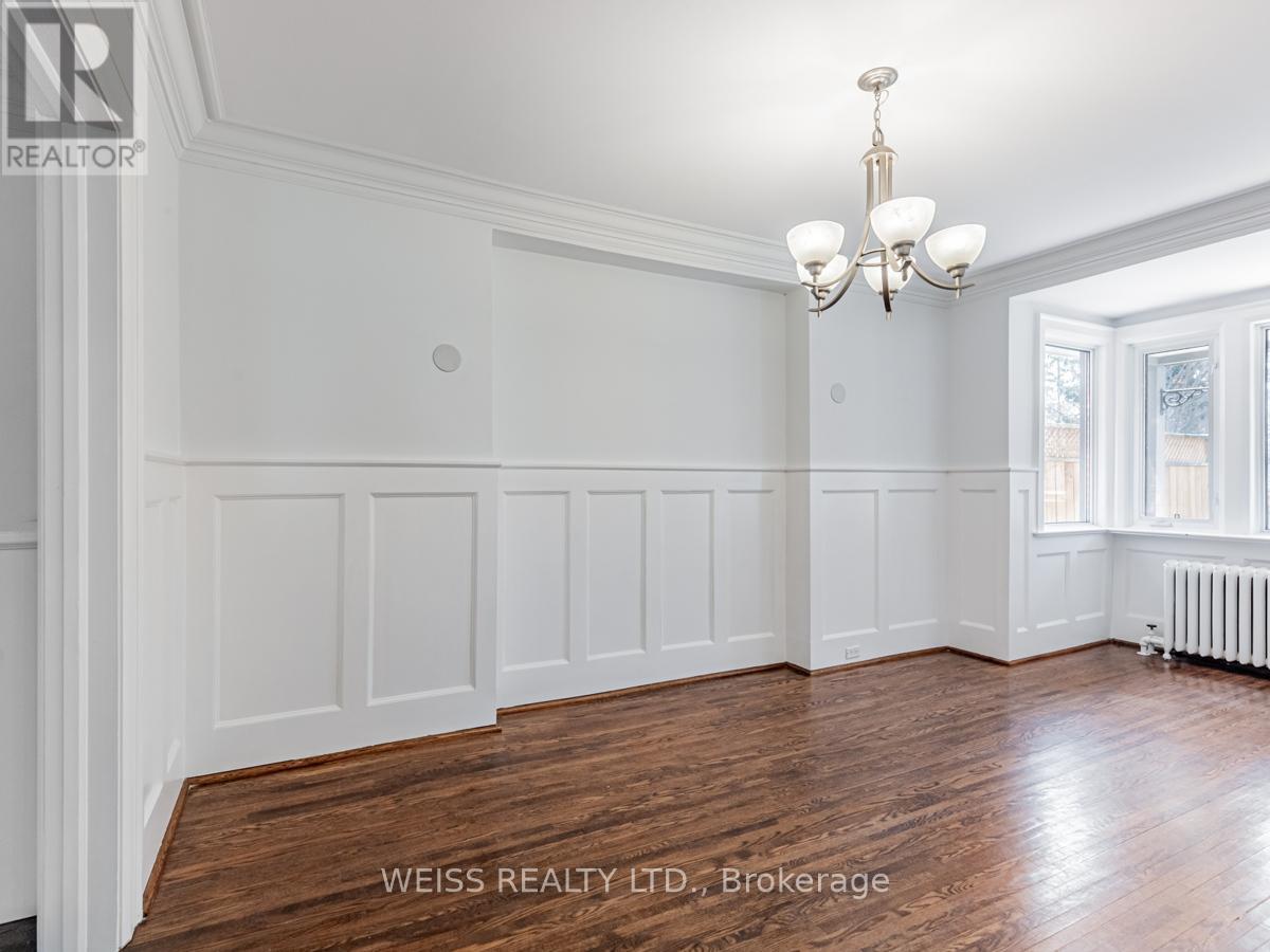 205 Glengrove Avenue, Toronto, Ontario  M4R 1P4 - Photo 11 - C12561454