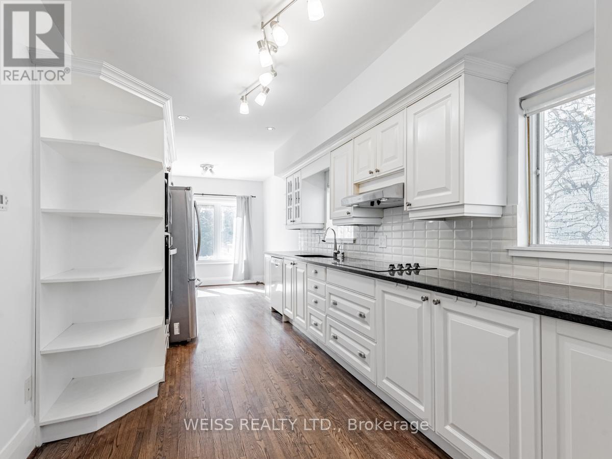 205 Glengrove Avenue, Toronto, Ontario  M4R 1P4 - Photo 12 - C12561454