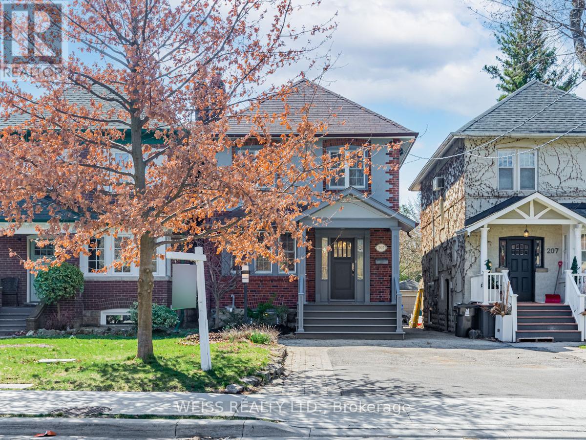 205 Glengrove Avenue, Toronto, Ontario  M4R 1P4 - Photo 2 - C12561454