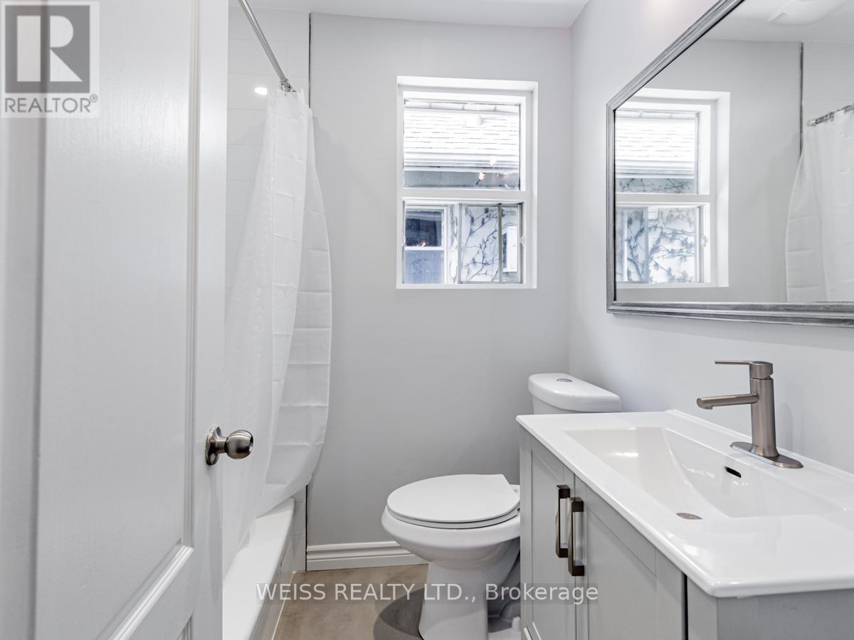 205 Glengrove Avenue, Toronto, Ontario  M4R 1P4 - Photo 23 - C12561454