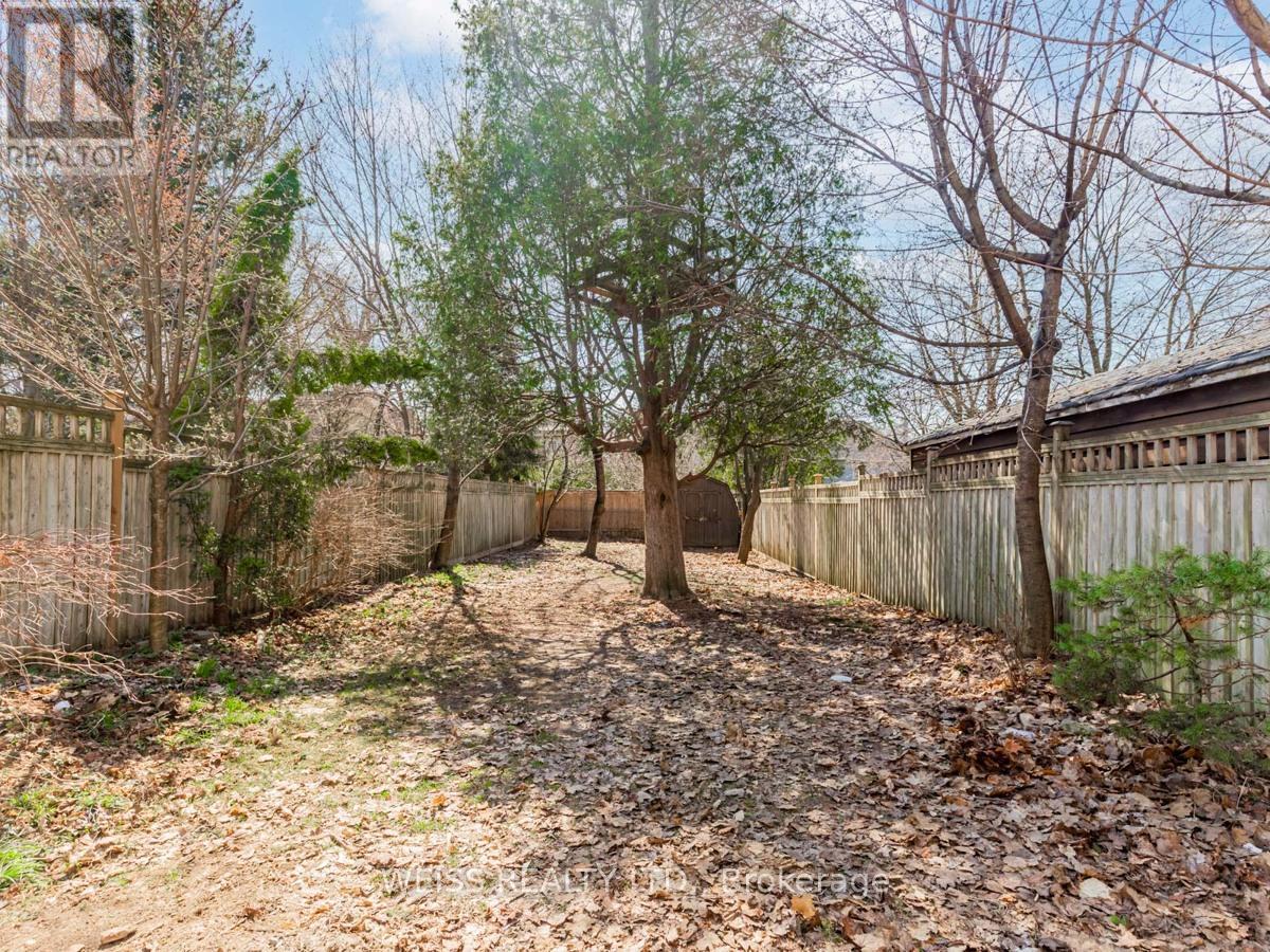 205 Glengrove Avenue, Toronto, Ontario  M4R 1P4 - Photo 34 - C12561454