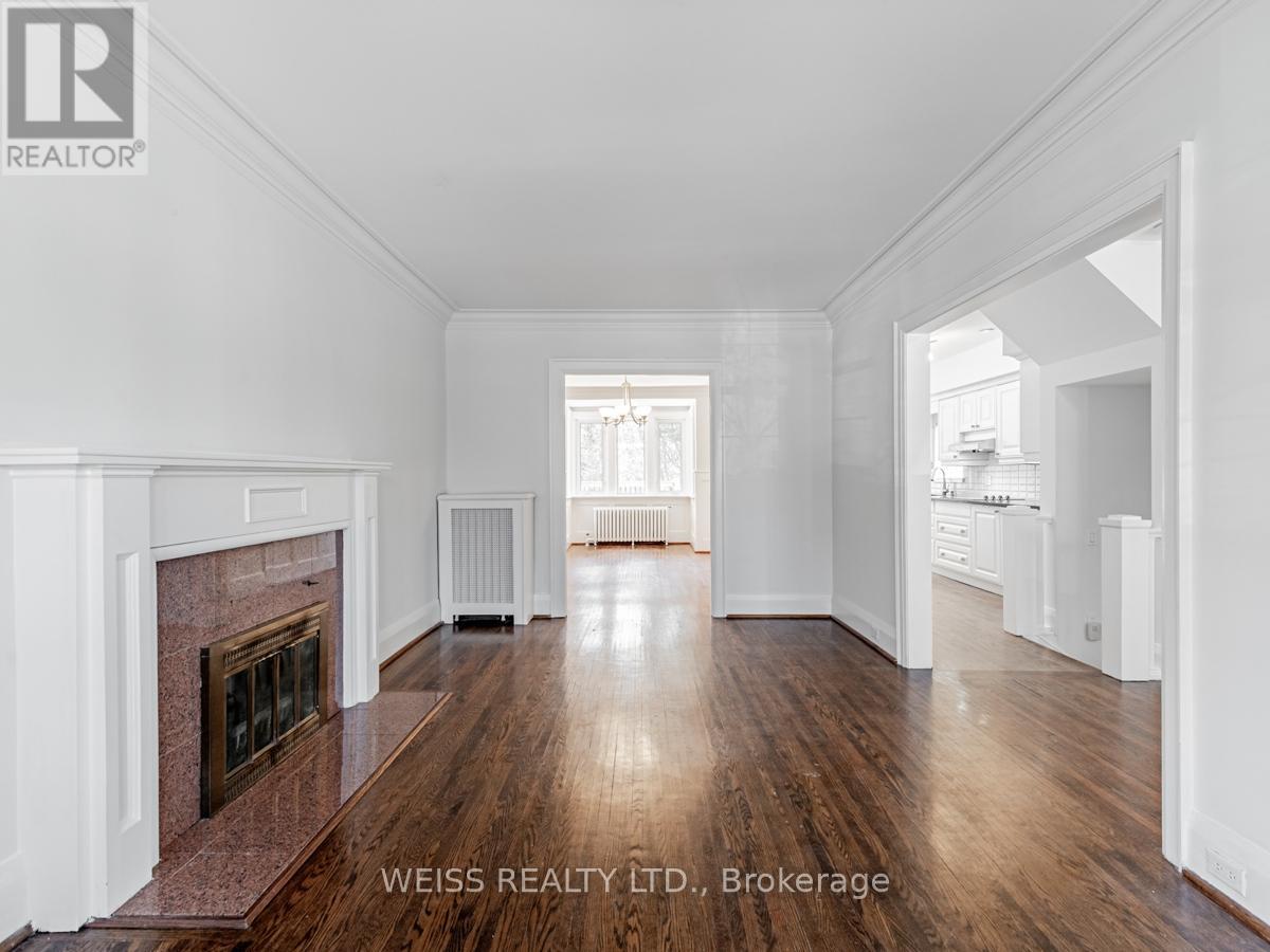 205 Glengrove Avenue, Toronto, Ontario  M4R 1P4 - Photo 7 - C12561454