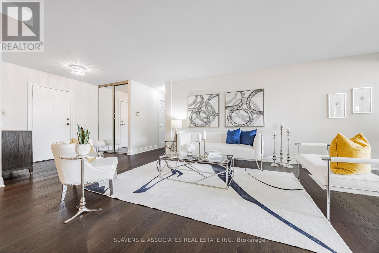 108 - 18 Lower Village Gate, Toronto, Ontario  M5P 3M1 - Photo 4 - C12561548