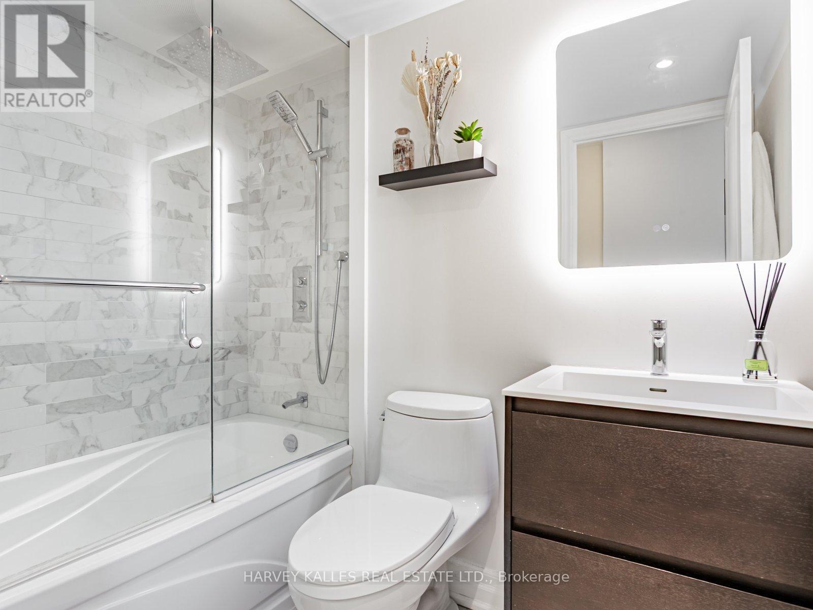 1001 - 500 St Clair Avenue W, Toronto, Ontario  M6C 1A8 - Photo 19 - C12561568