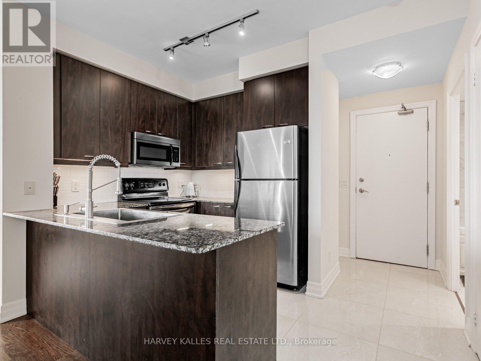 Property at 1001 - 500 ST CLAIR AVENUE W image 4