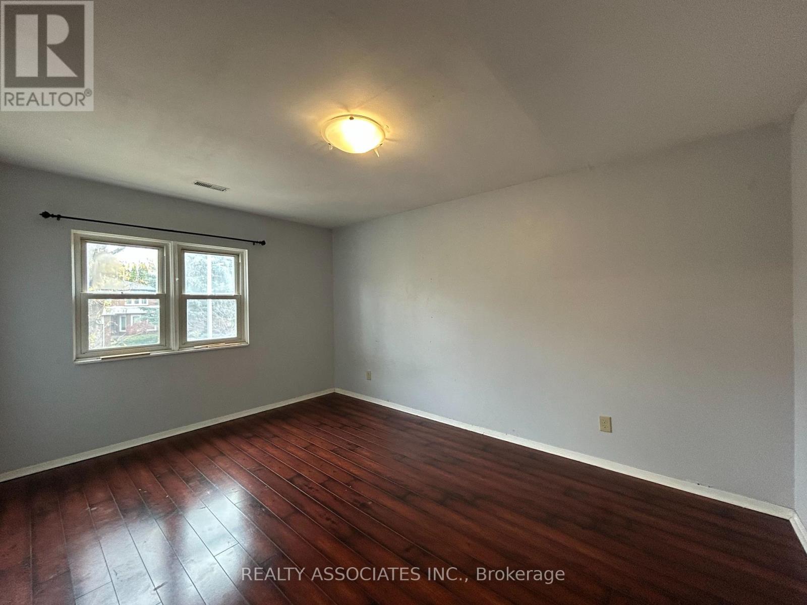 34 Cobblestone Drive, Toronto, Ontario  M2J 2X7 - Photo 12 - C12217782