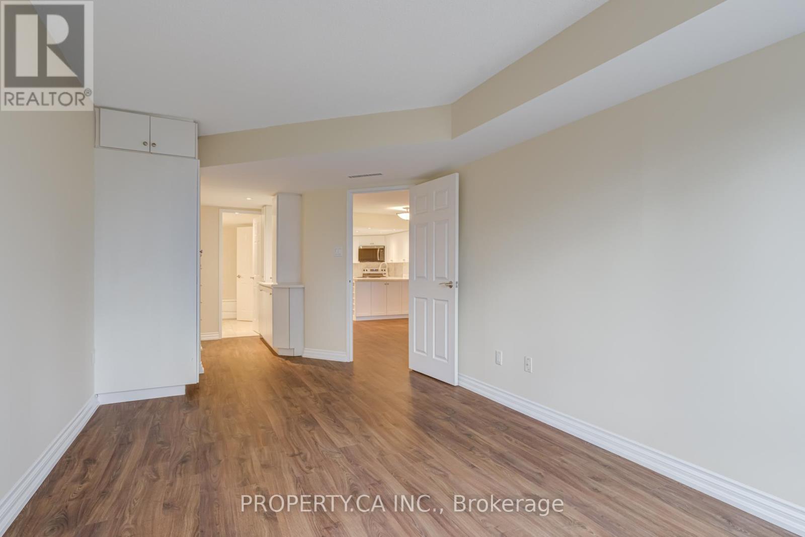 1410 - 1001 Bay Street, Toronto, Ontario  M5S 3A6 - Photo 17 - C12552054