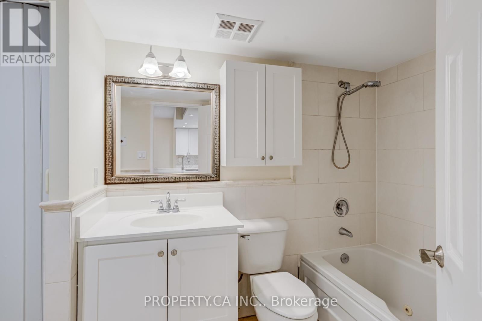 1410 - 1001 Bay Street, Toronto, Ontario  M5S 3A6 - Photo 27 - C12552054