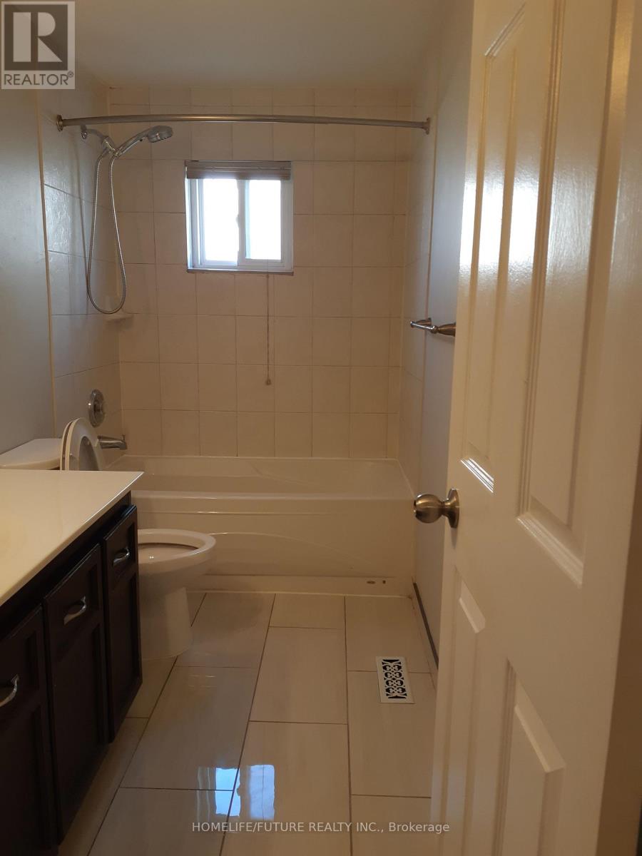 85 Halfmoon Square, Toronto, Ontario  M1C 3V2 - Photo 15 - E12560804