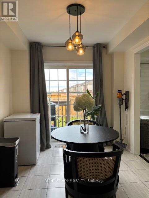 106 Whitefoot Crescent, Ajax, Ontario  L1Z 2E3 - Photo 14 - E12561462