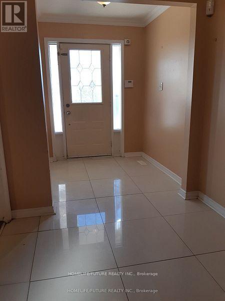 85 HALFMOON SQUARE, Toronto, Ontario