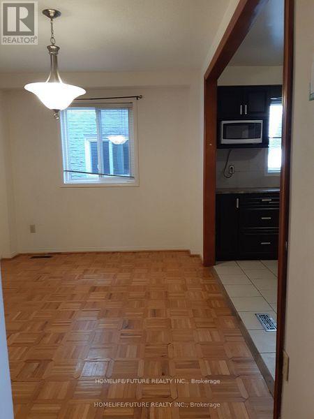 85 Halfmoon Square, Toronto, Ontario  M1C 3V2 - Photo 6 - E12560804