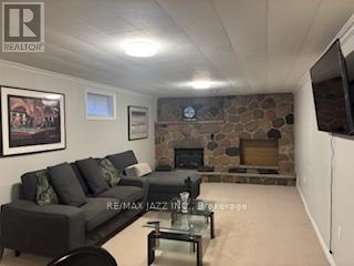 362 Elmridge Street, Oshawa, Ontario  L1H 6R7 - Photo 4 - E12503674