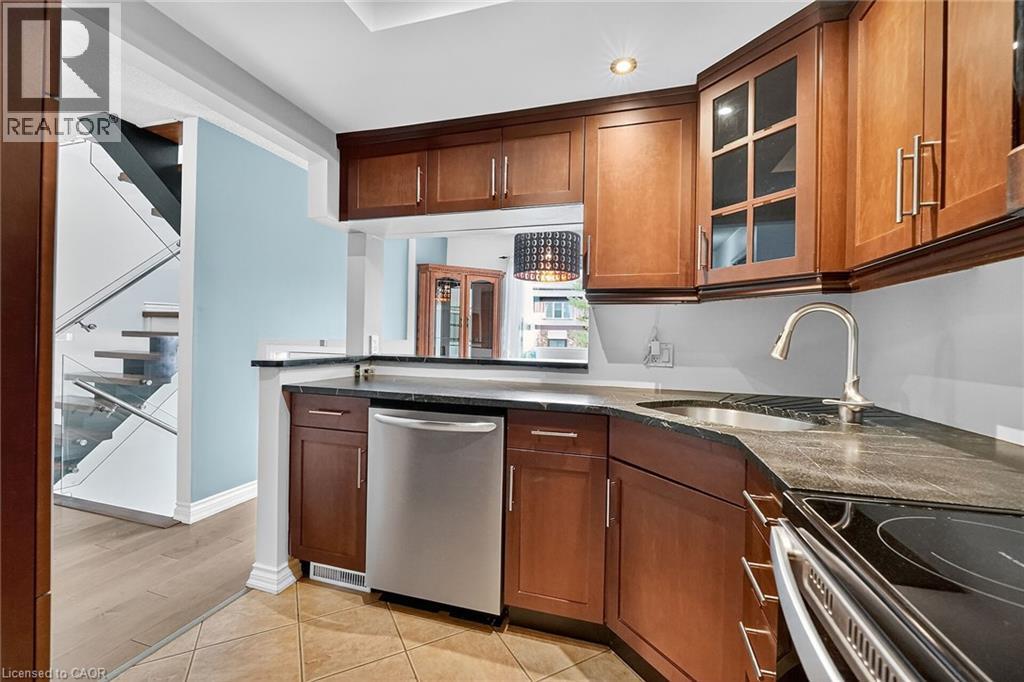 178 Scott Street Unit# 21, St. Catharines, Ontario  L2N 6Y5 - Photo 8 - 40789338