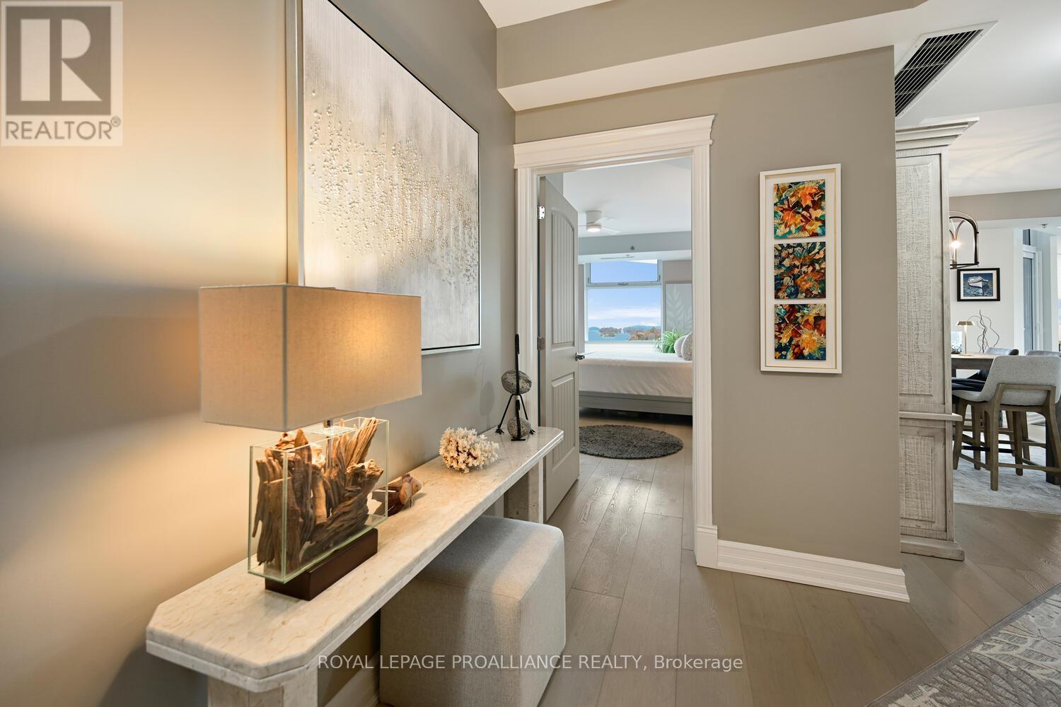 1004 - 15 St Andrew Street, Brockville, Ontario  K6V 0E8 - Photo 6 - X12560458