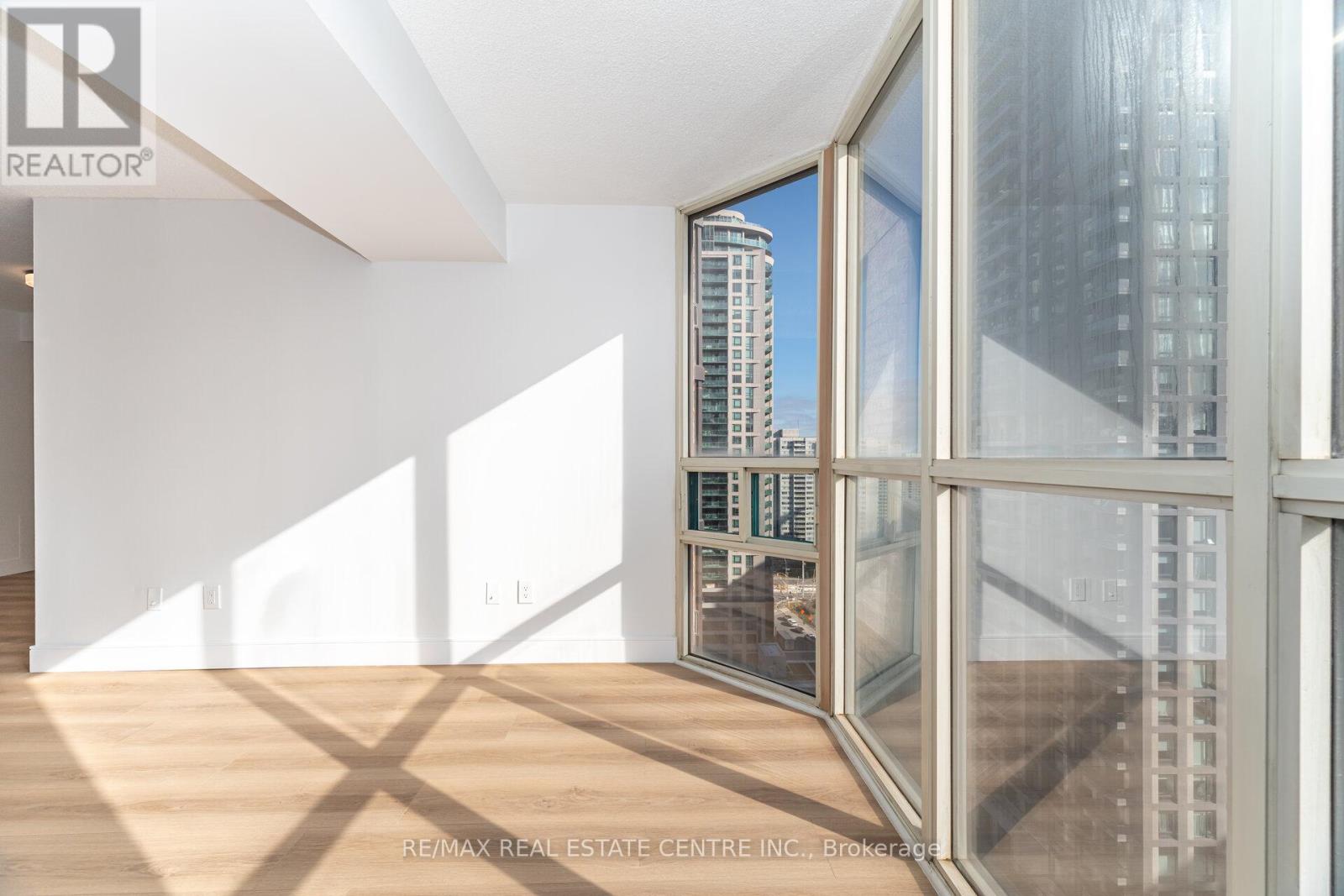 1812 - 265 Enfield Place, Mississauga, Ontario  L5B 3Y6 - Photo 25 - W12553420