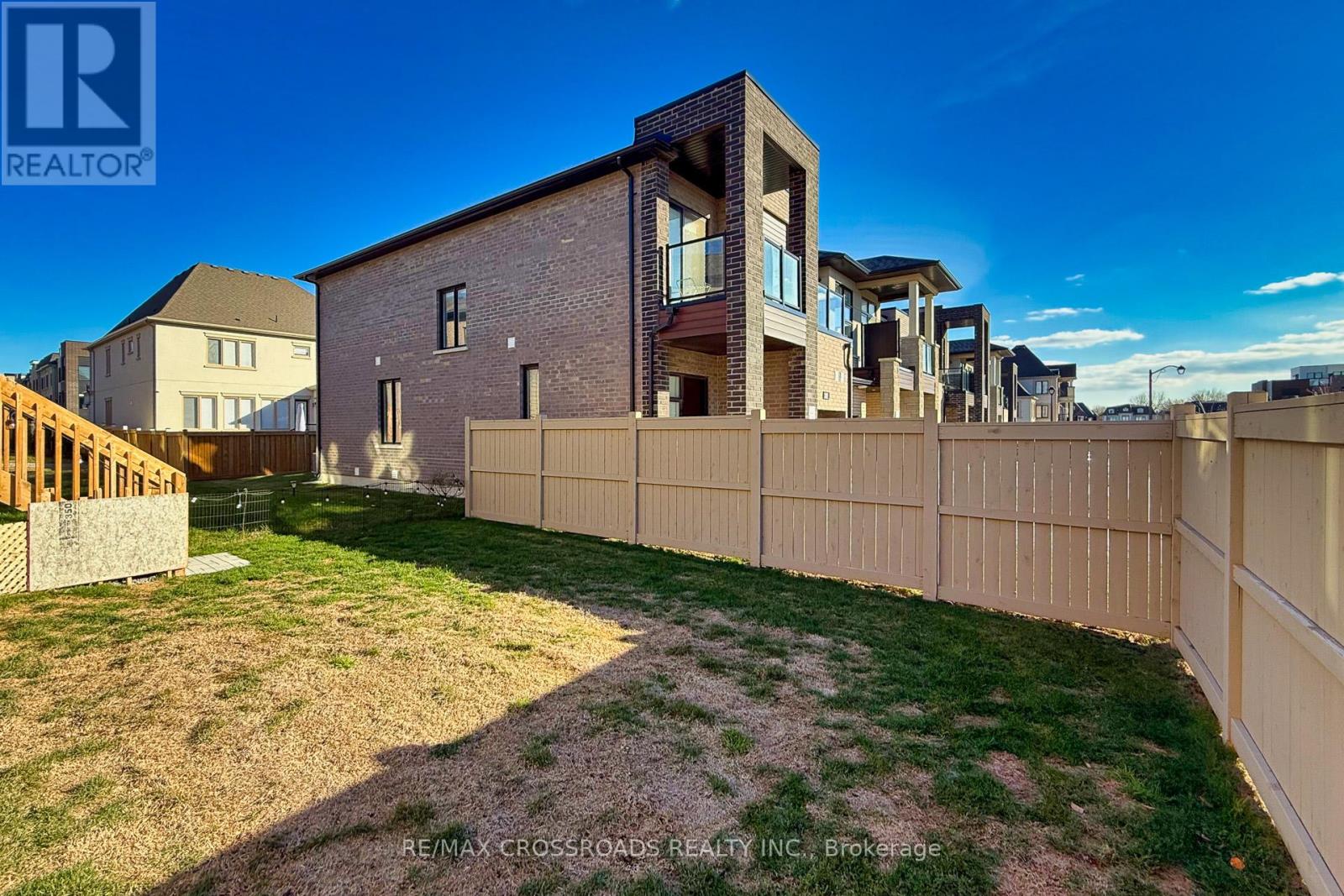 15 Percy Rye Avenue, Markham, Ontario  L6C 3K1 - Photo 39 - N12561482