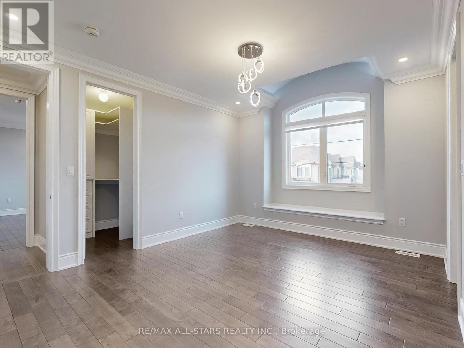 48 Cairns Gate, King, Ontario  L7B 0P5 - Photo 18 - N12561528