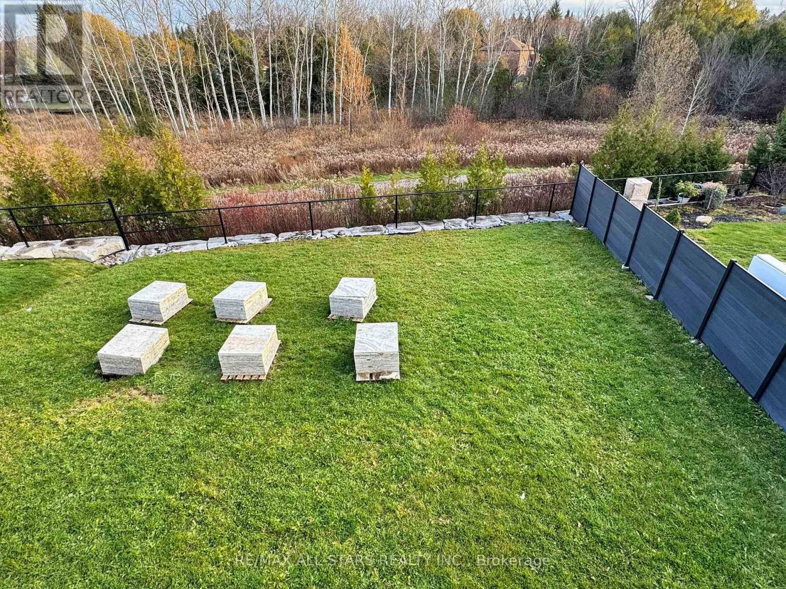 48 Cairns Gate, King, Ontario  L7B 0P5 - Photo 25 - N12561528