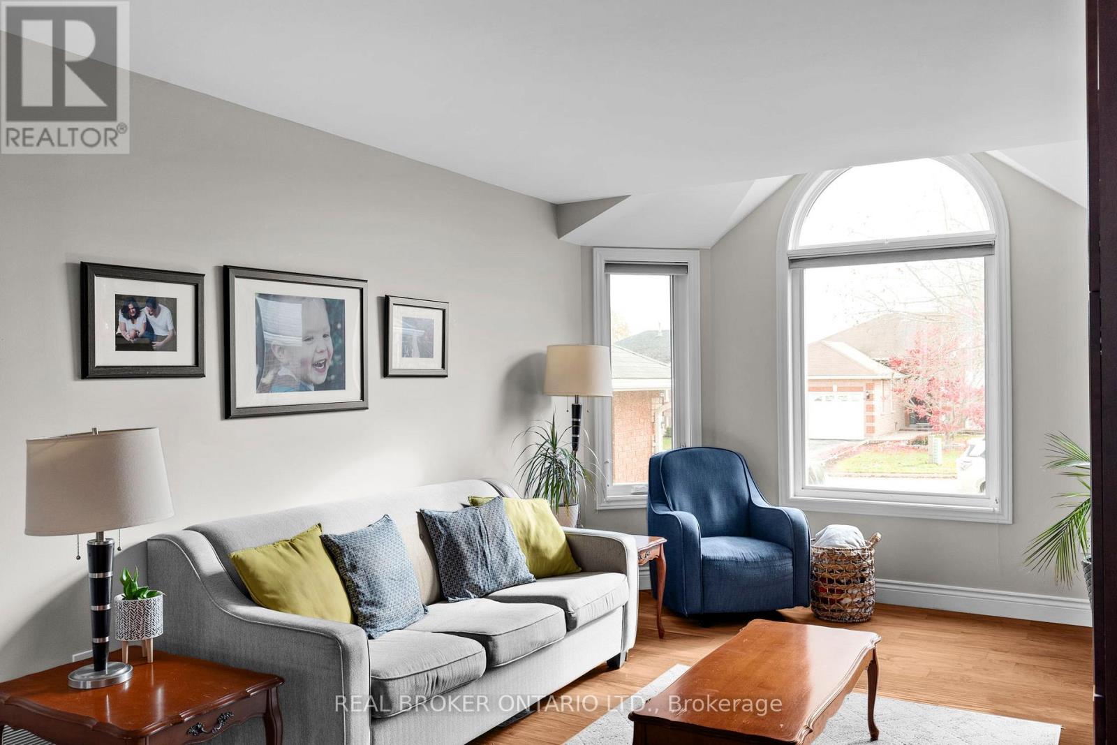 22 Countryside Court, Bradford West Gwillimbury, Ontario  L3Z 2Z8 - Photo 14 - N12561558