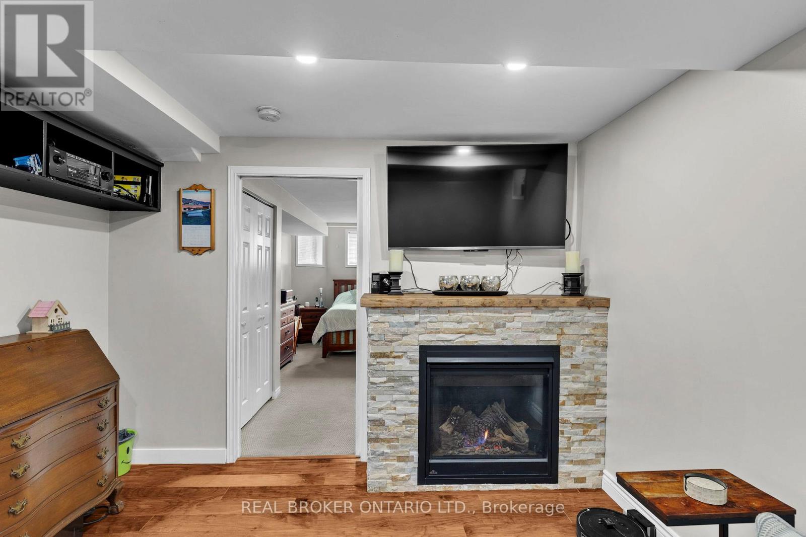 22 Countryside Court, Bradford West Gwillimbury, Ontario  L3Z 2Z8 - Photo 29 - N12561558