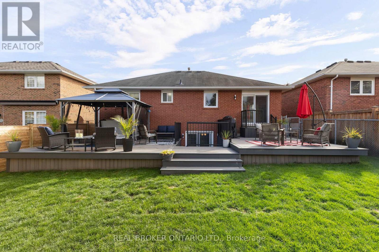 22 Countryside Court, Bradford West Gwillimbury, Ontario  L3Z 2Z8 - Photo 36 - N12561558