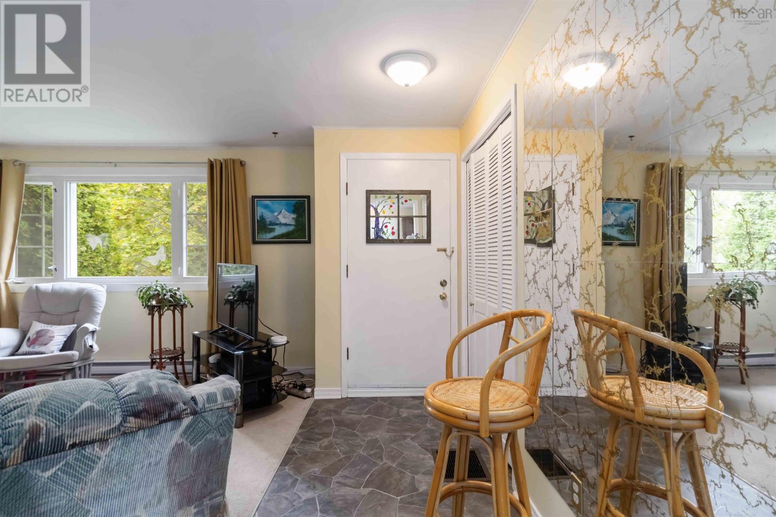 14 Bennett Avenue, Bridgewater, Nova Scotia  B4V 3A9 - Photo 6 - 202523245