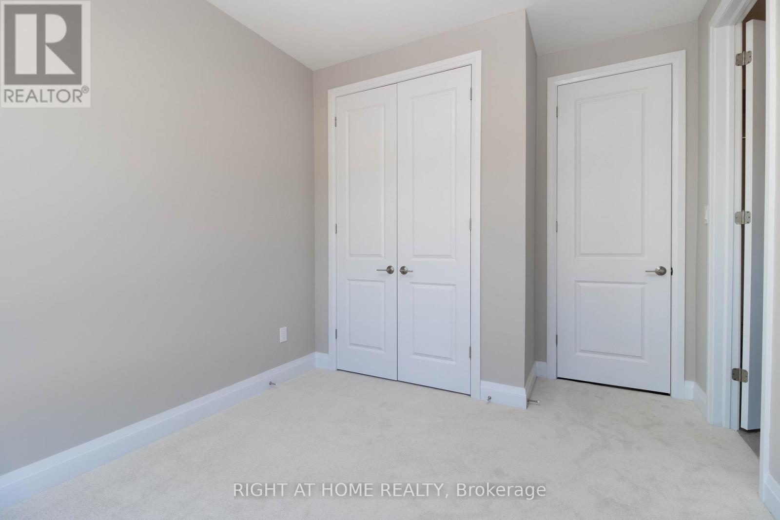 6 Periwinkle Road, Springwater, Ontario  L0L 1Y3 - Photo 19 - S12561452