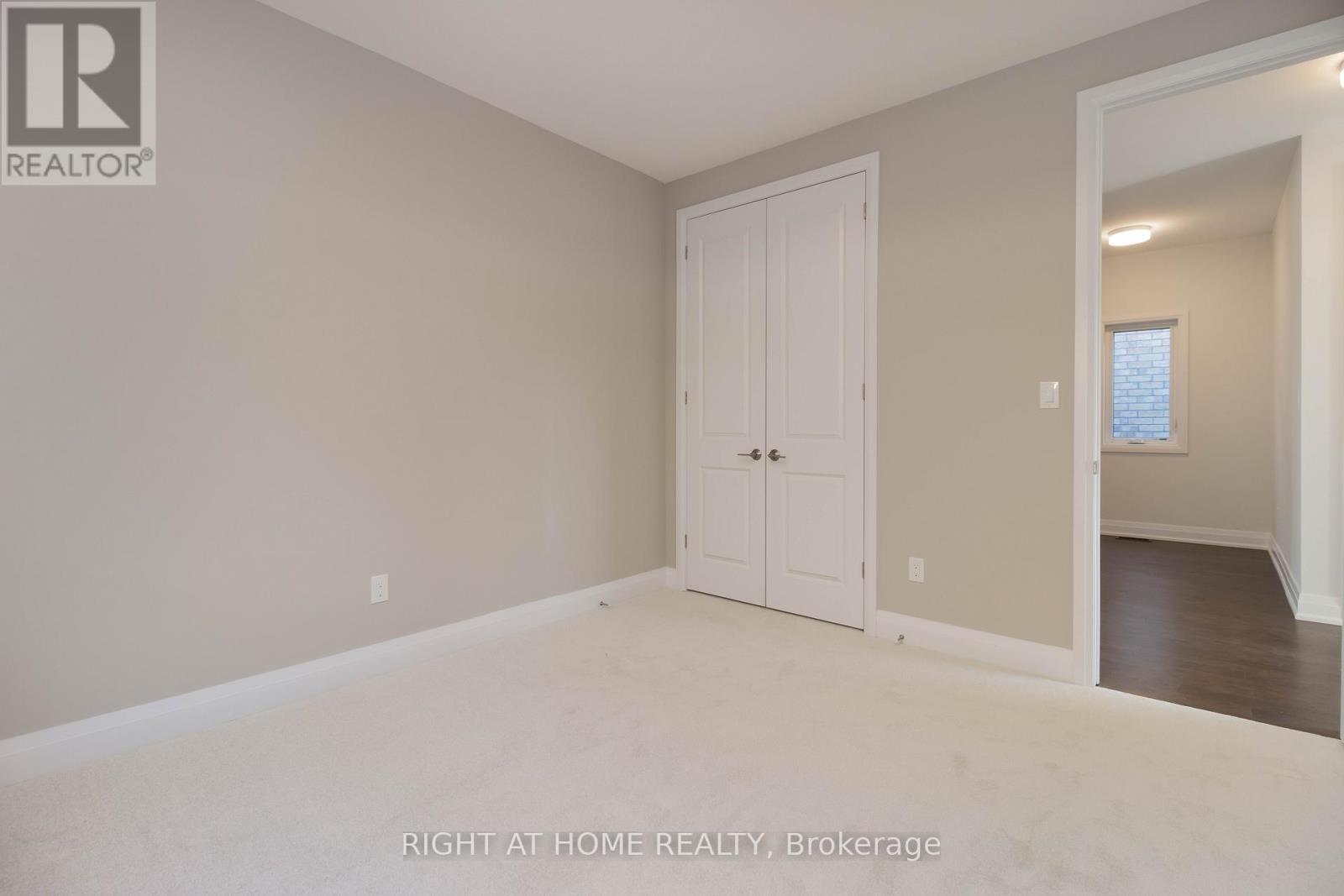 6 Periwinkle Road, Springwater, Ontario  L0L 1Y3 - Photo 27 - S12561452