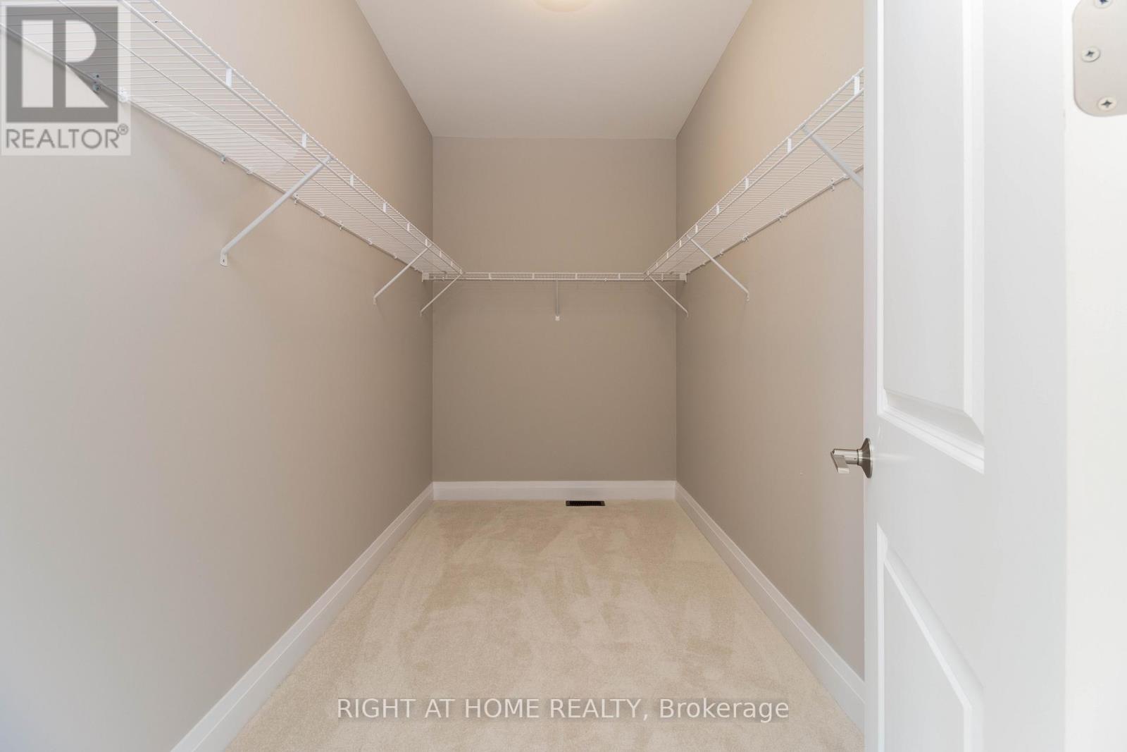 6 Periwinkle Road, Springwater, Ontario  L0L 1Y3 - Photo 31 - S12561452