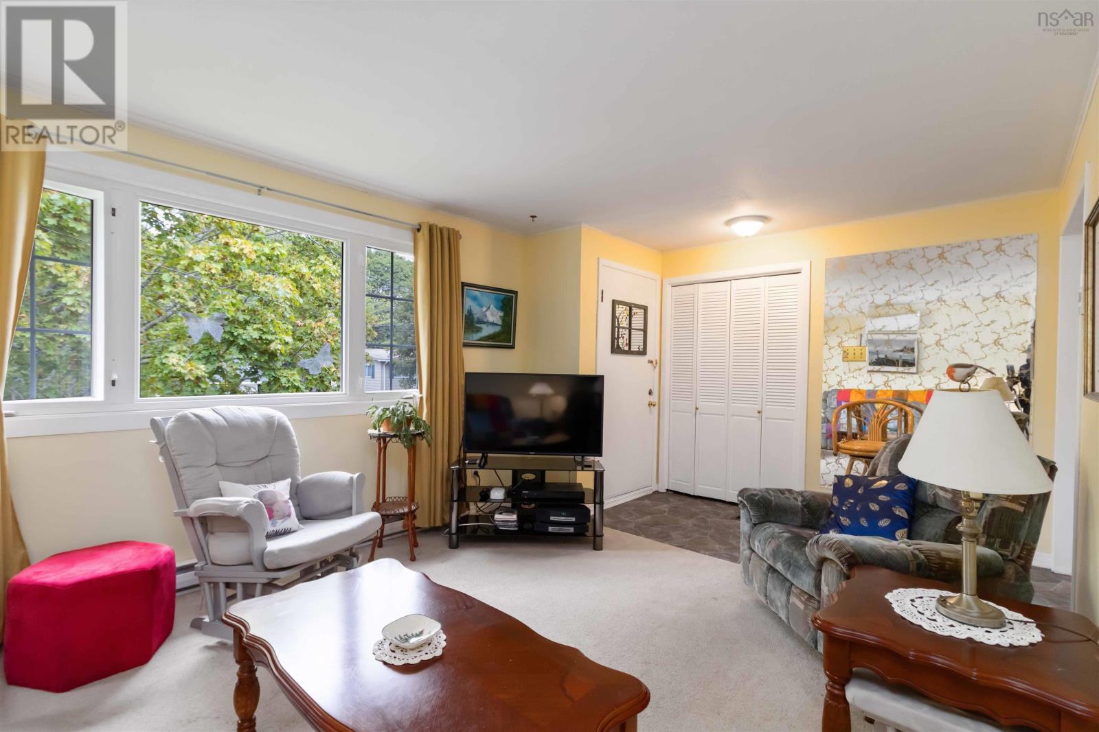 14 Bennett Avenue, Bridgewater, Nova Scotia  B4V 3A9 - Photo 9 - 202523245