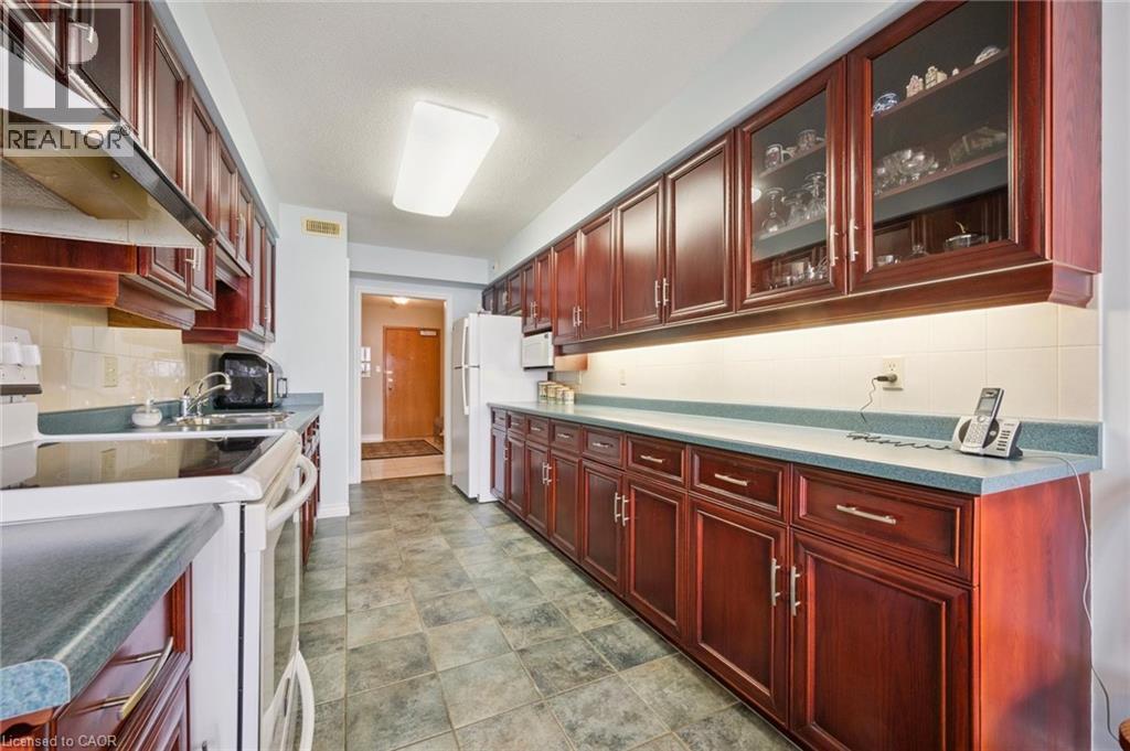 2 Lancaster Street E Unit# 406, Kitchener, Ontario  N2H 6S3 - Photo 14 - 40788540