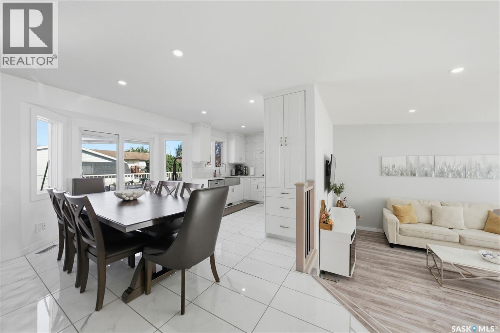 1010 Haslam Crescent, Saskatoon, Saskatchewan  S7S 1C8 - Photo 8 - SK024373