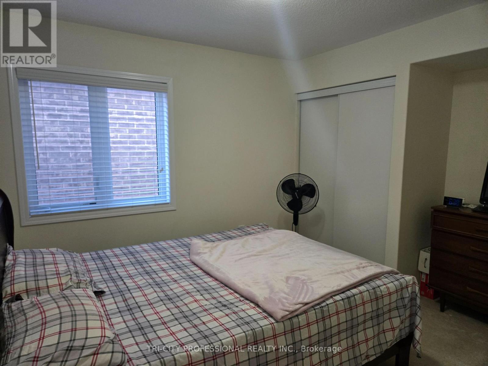 520 Edenbrook Hill Drive, Brampton, Ontario  L7A 4T7 - Photo 18 - W12561458