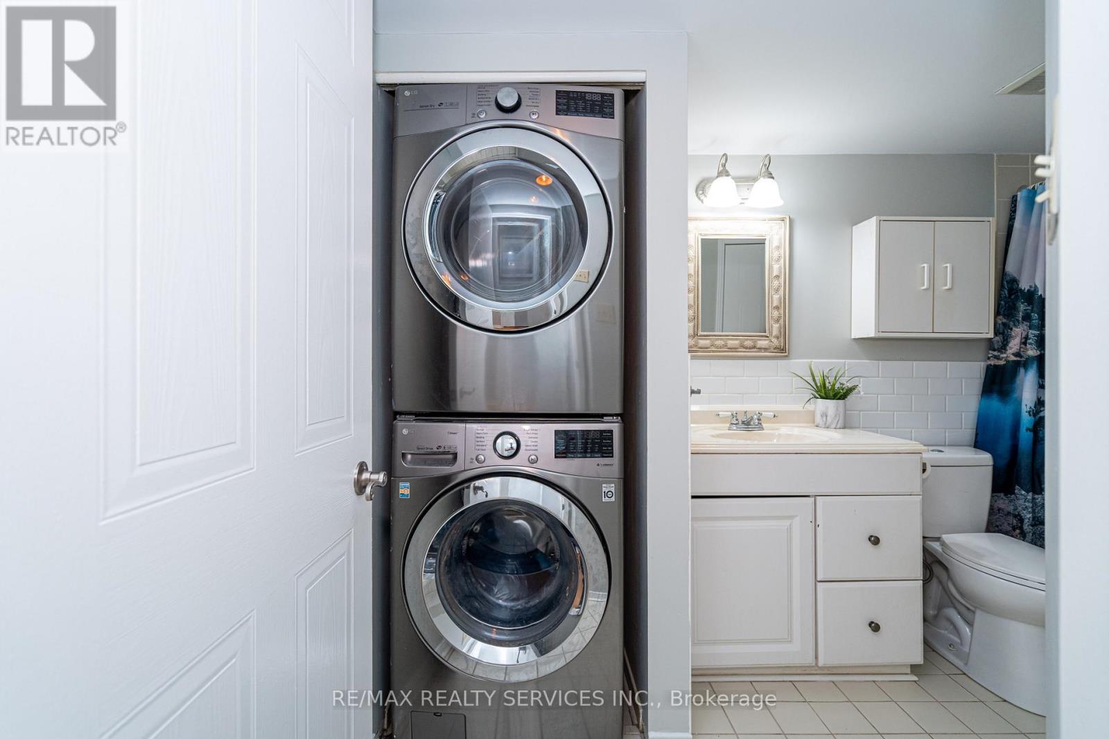 1713 - 1478 Pilgrims Way, Oakville, Ontario  L6M 3G7 - Photo 29 - W12561470