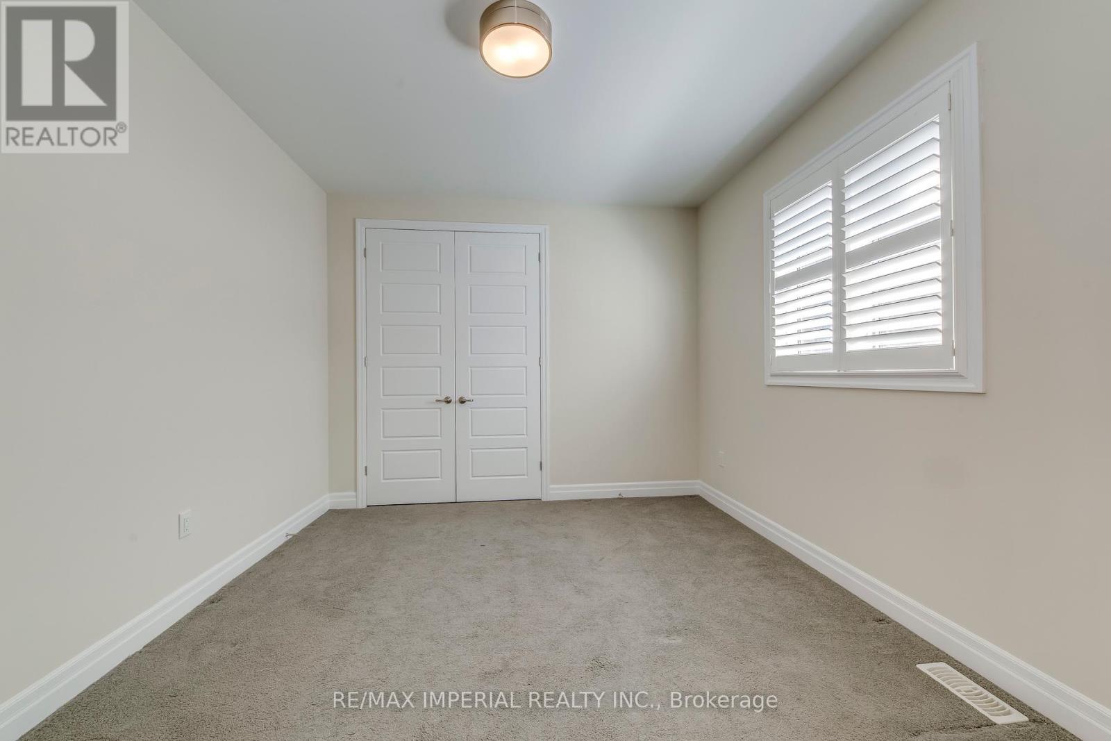 3263 Donald Mackay Street, Oakville, Ontario  L6M 0T1 - Photo 40 - W12561492