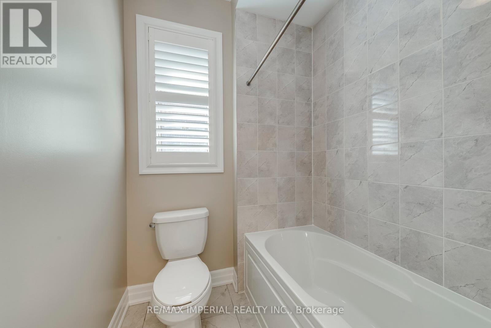3263 Donald Mackay Street, Oakville, Ontario  L6M 0T1 - Photo 42 - W12561492