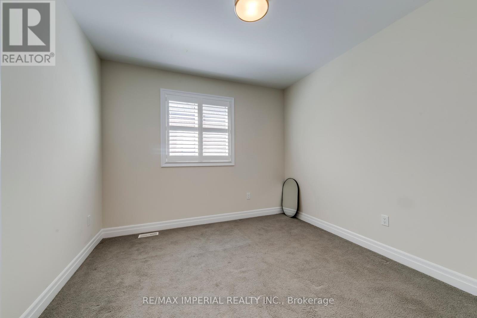 3263 Donald Mackay Street, Oakville, Ontario  L6M 0T1 - Photo 44 - W12561492